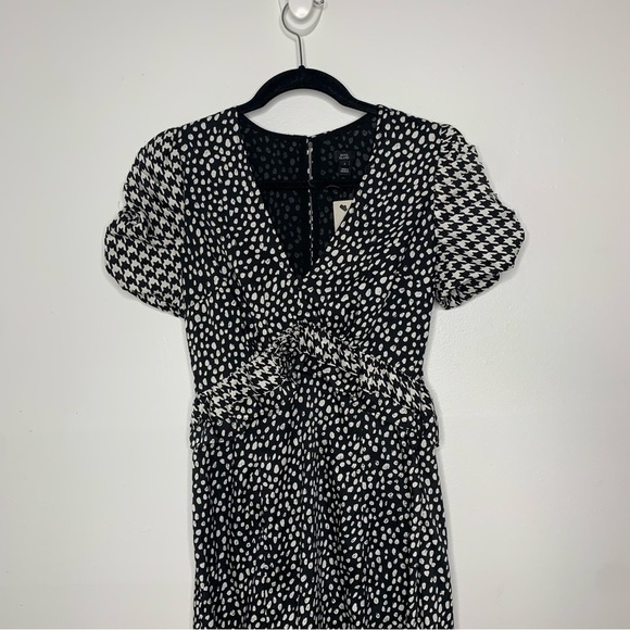 River Island black white polka dot ruffle short sleeve midi dress - Picture 3 of 10